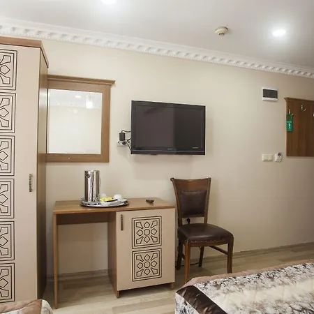 Nobel Hotel 3*