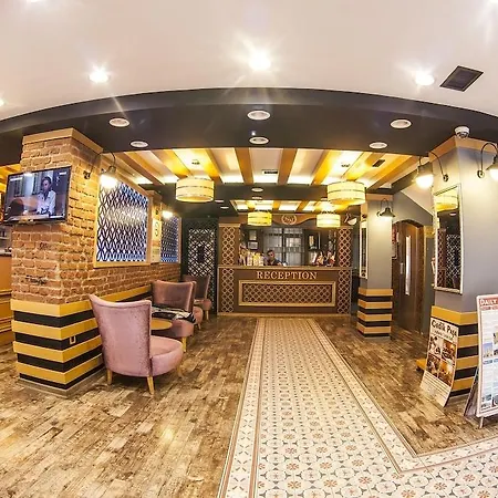 Nobel Hotel 3*